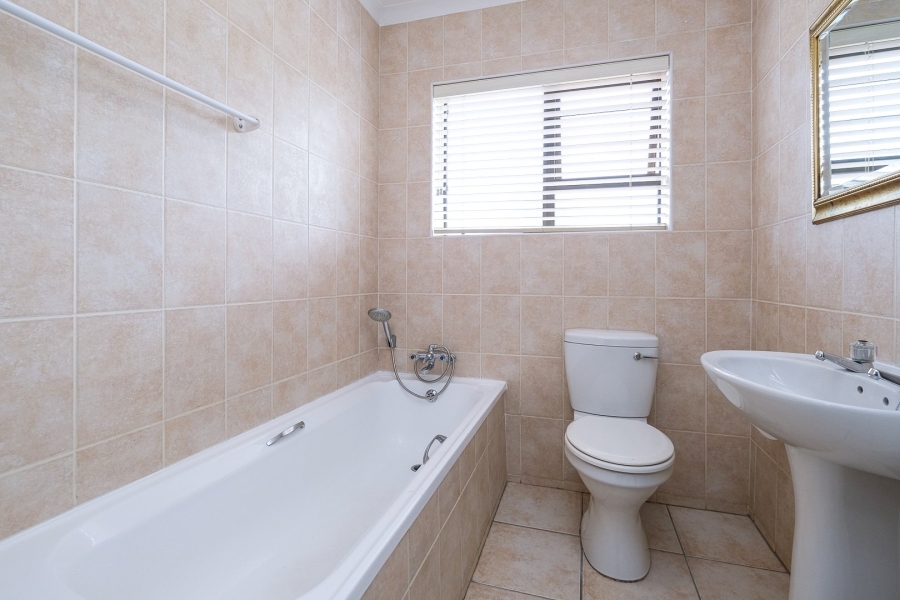 2 Bedroom Property for Sale in George East Western Cape